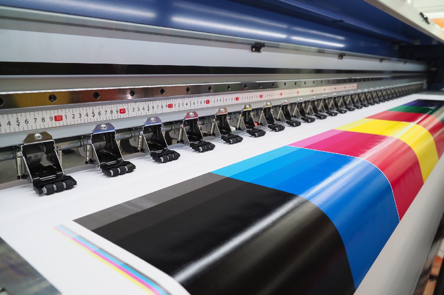 You are currently viewing What is a Wide Format Printer?